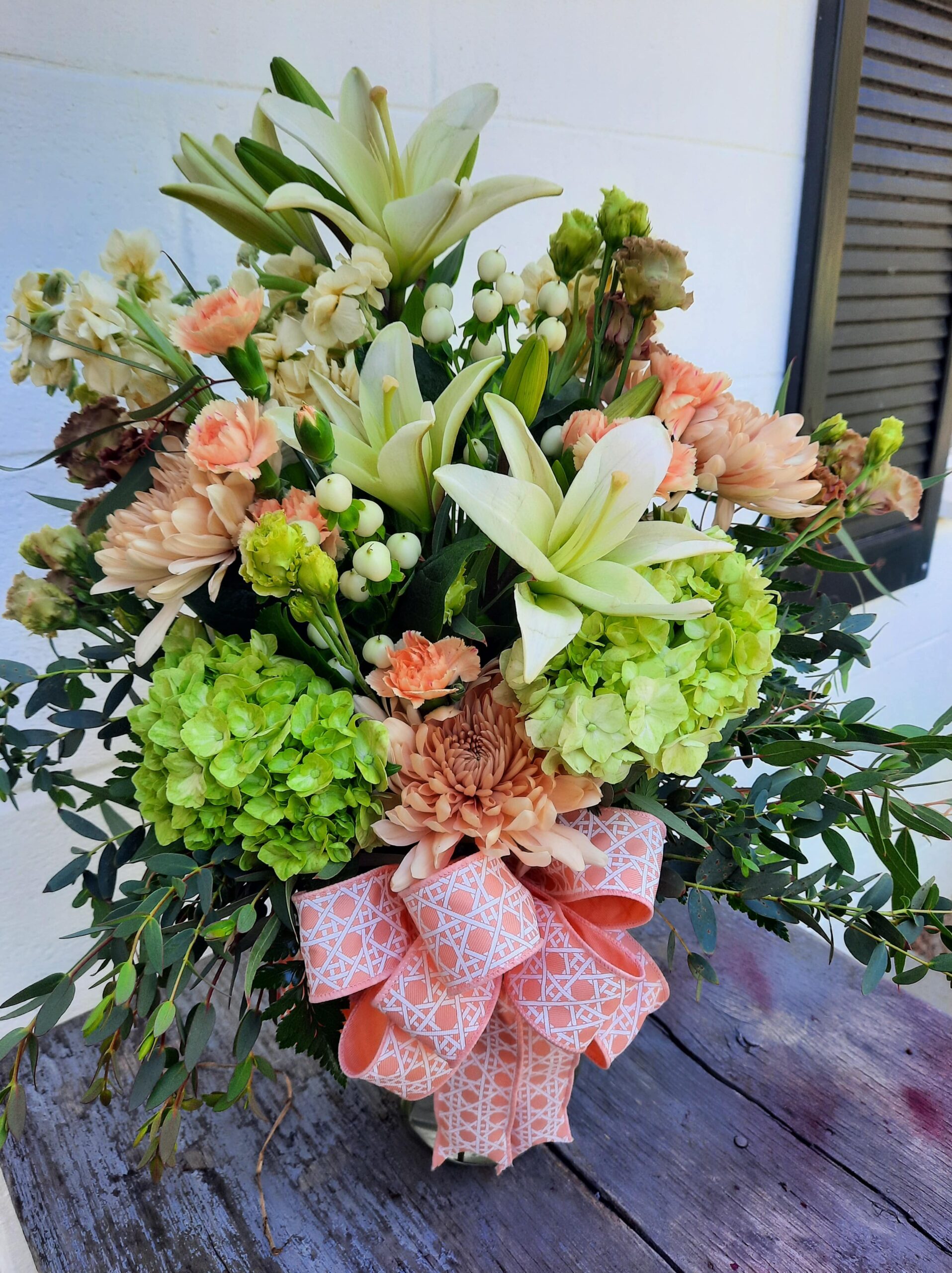 Designer's Choice Seasonal Vase - Image 4